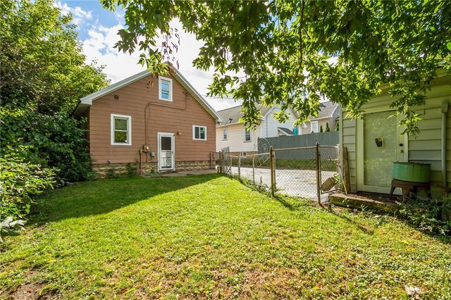 37 Glenora Drive, Greece, NY 14615