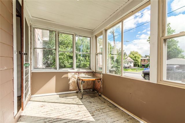 37 Glenora Drive, Greece, NY 14615