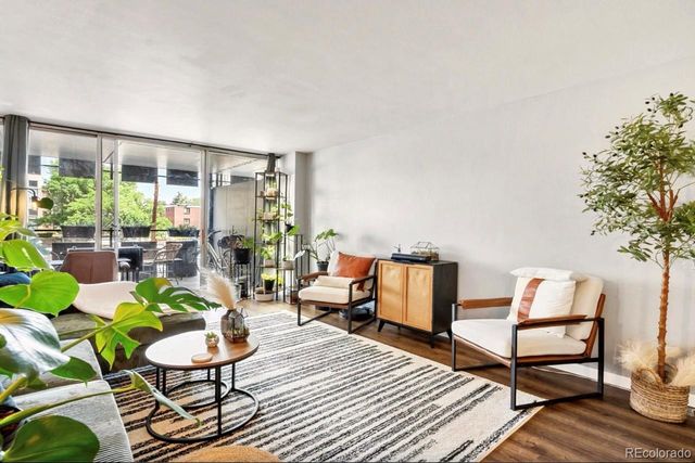 790 N Washington Street 206, Denver, CO 80203