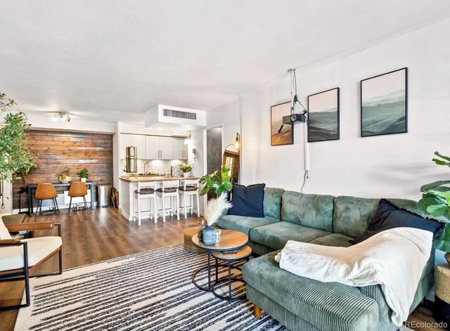790 N Washington Street 206, Denver, CO 80203