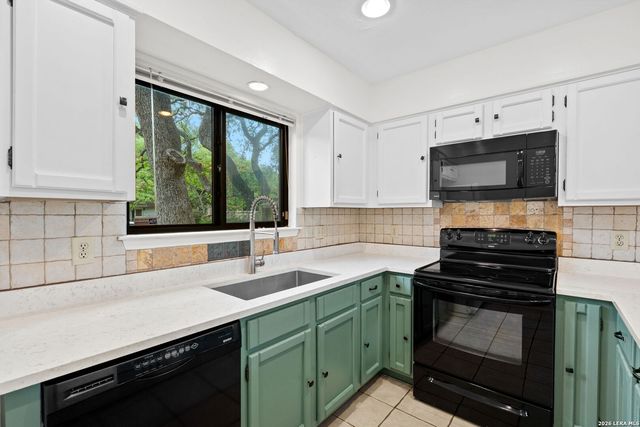 3204 Castledale, San Antonio, TX 78230