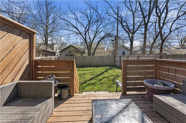 4031 S Benton Avenue, Kansas City, MO 64130