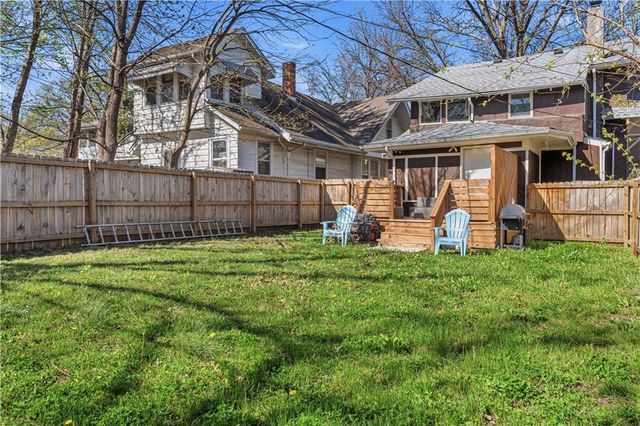 4031 S Benton Avenue, Kansas City, MO 64130