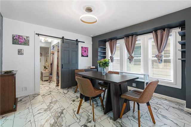 4031 S Benton Avenue, Kansas City, MO 64130