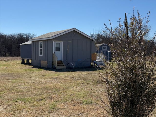 158 Private Road 4420, Rhome, TX 76078