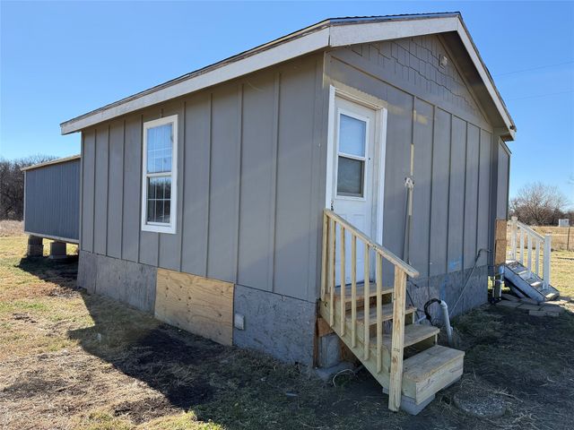 158 Private Road 4420, Rhome, TX 76078