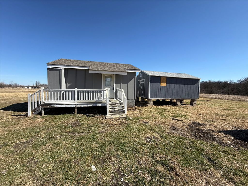 158 Private Road 4420, Rhome, TX 76078