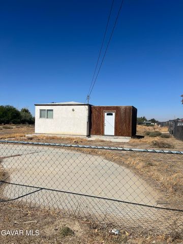 9241 E Avenue R14, Littlerock, CA 93543