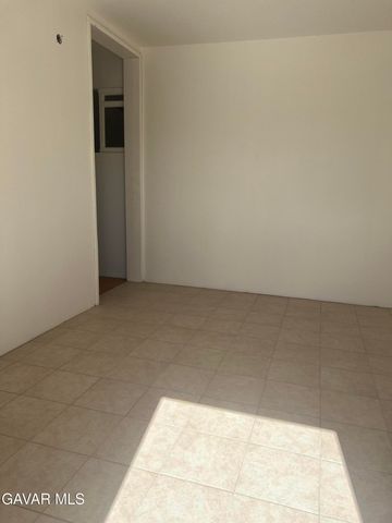 9241 E Avenue R14, Littlerock, CA 93543