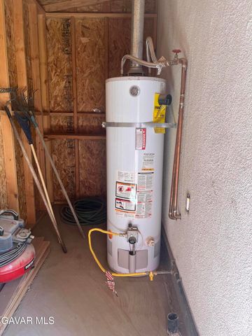 9241 E Avenue R14, Littlerock, CA 93543