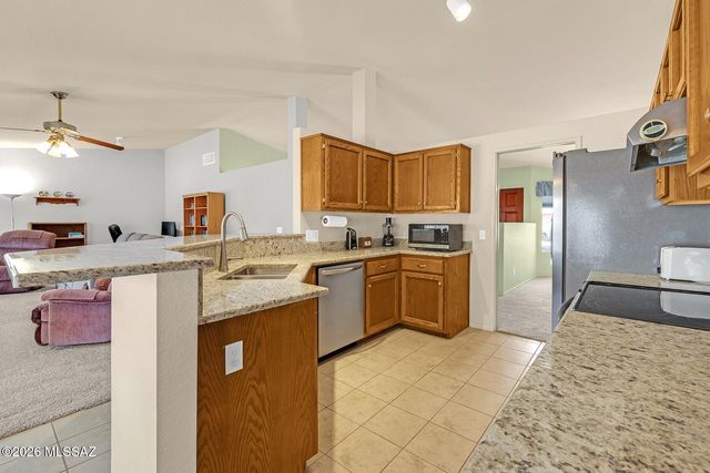 4785 W Rosebay Street, Tucson, AZ 85742