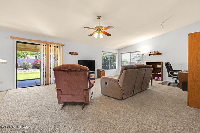 4785 W Rosebay Street, Tucson, AZ 85742