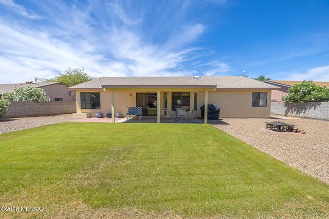 4785 W Rosebay Street, Tucson, AZ 85742