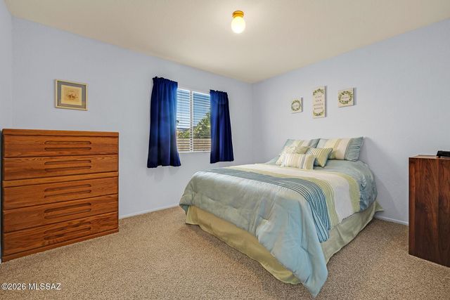 4785 W Rosebay Street, Tucson, AZ 85742