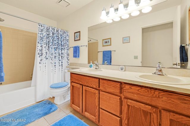 4785 W Rosebay Street, Tucson, AZ 85742