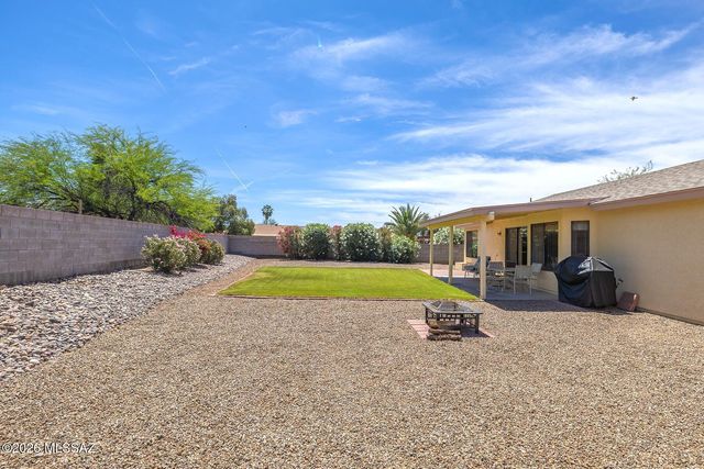 4785 W Rosebay Street, Tucson, AZ 85742