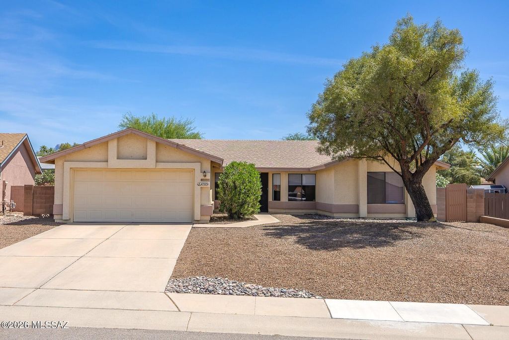 4785 W Rosebay Street, Tucson, AZ 85742