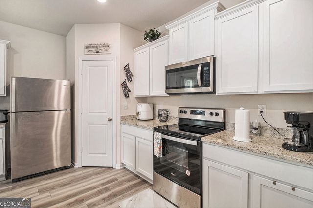 231 Limestone Circle, Conyers, GA 30013