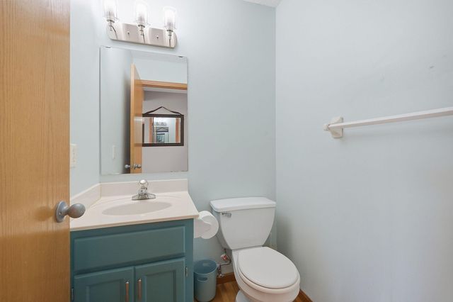 5901 Cardinal Ridge Trail SE, Prior Lake, MN 55372