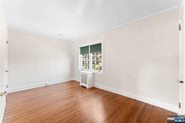 57 Pomander Walk, Ridgewood, NJ 07450