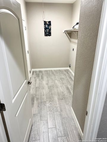 218 Iron Gate, Pleasanton, TX 78064