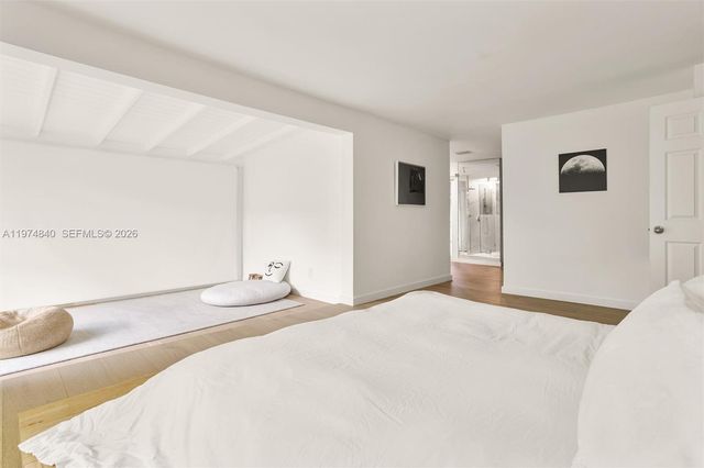 4286 S Douglas Rd, Miami, FL 33133