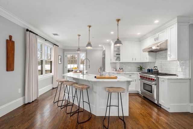 46 Mount Vernon Street 1, Cambridge, MA 02140