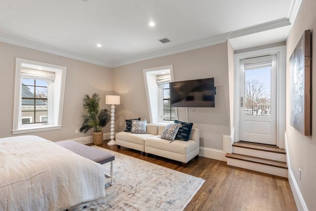 46 Mount Vernon Street 1, Cambridge, MA 02140