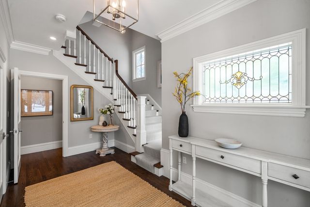 46 Mount Vernon Street 1, Cambridge, MA 02140