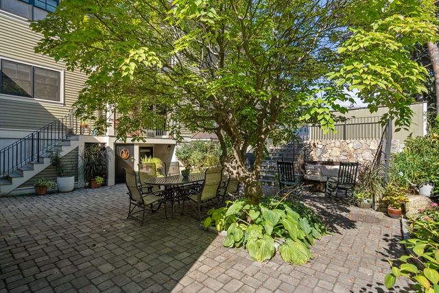 46 Mount Vernon Street 1, Cambridge, MA 02140