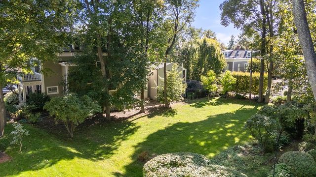 46 Mount Vernon Street 1, Cambridge, MA 02140