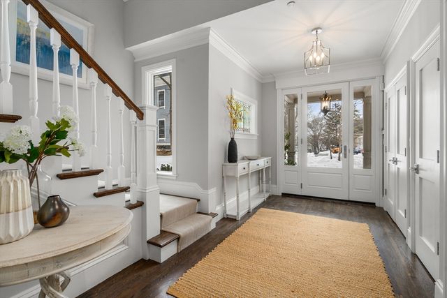 46 Mount Vernon Street 1, Cambridge, MA 02140