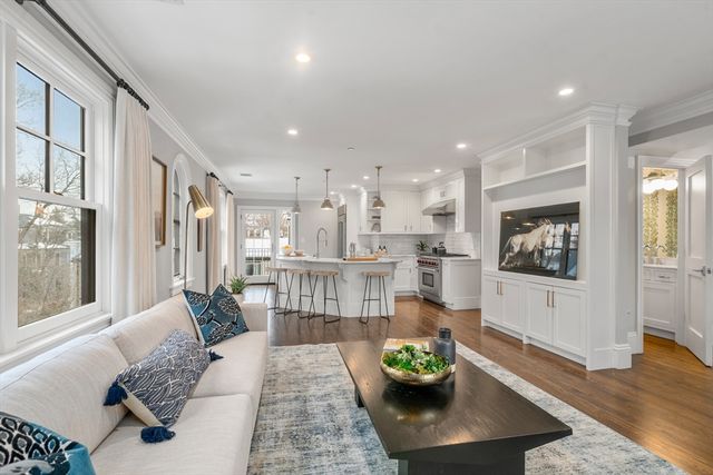 46 Mount Vernon Street 1, Cambridge, MA 02140