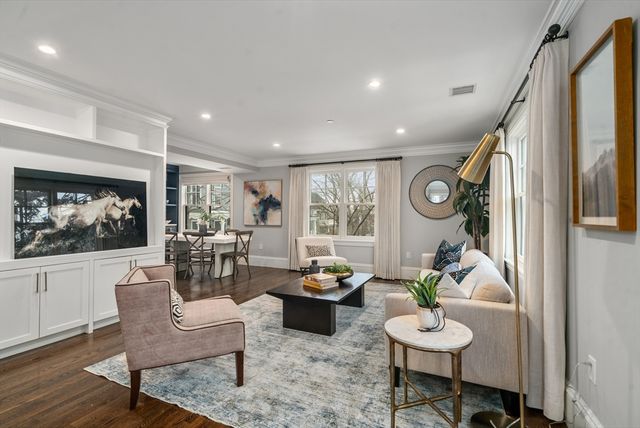 46 Mount Vernon Street 1, Cambridge, MA 02140