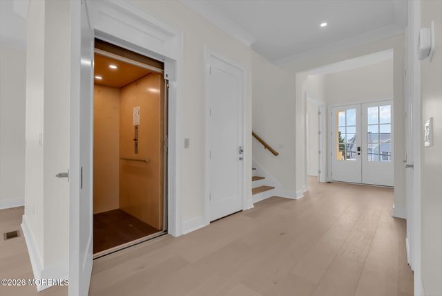 657 Bayview Drive, Toms River, NJ 08753