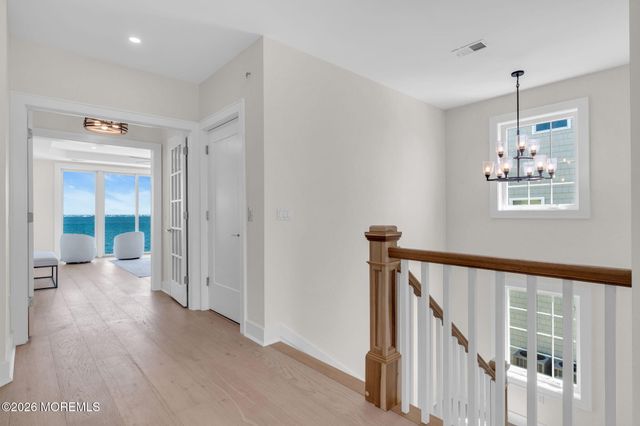 657 Bayview Drive, Toms River, NJ 08753