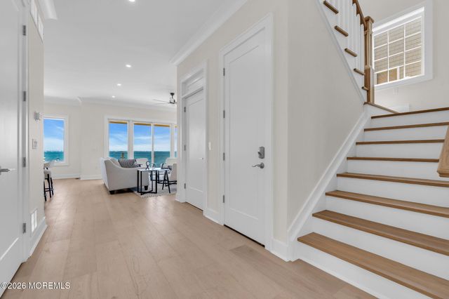 657 Bayview Drive, Toms River, NJ 08753