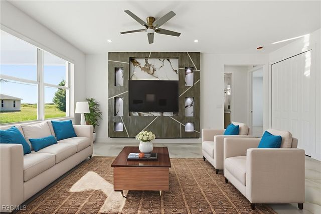 1204 NE 19th TER, Cape Coral, FL 33909