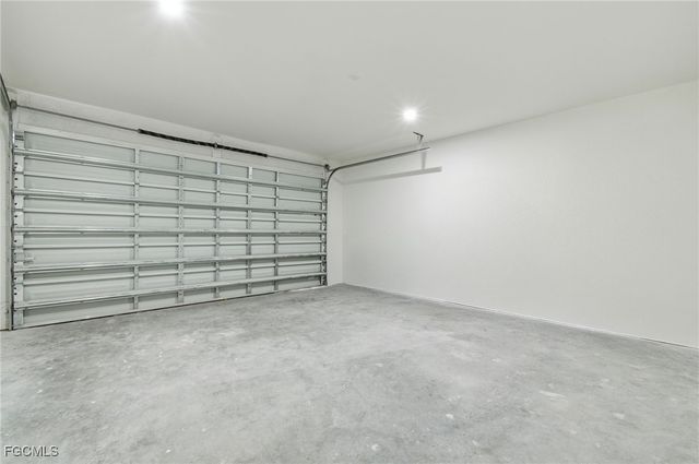 1204 NE 19th TER, Cape Coral, FL 33909