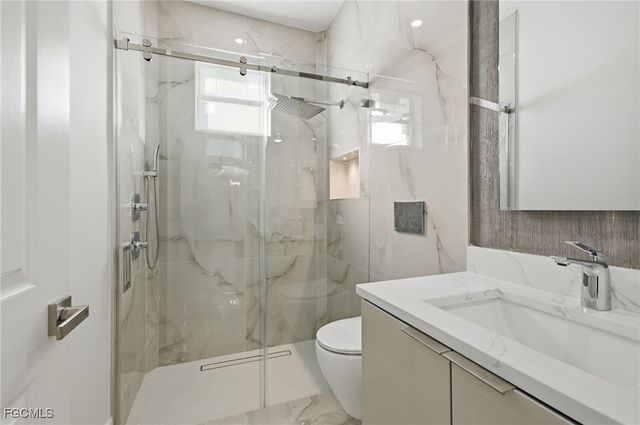 1204 NE 19th TER, Cape Coral, FL 33909