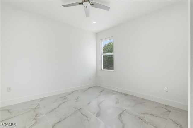 1204 NE 19th TER, Cape Coral, FL 33909