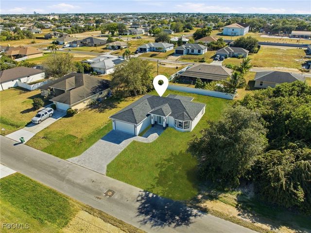 1204 NE 19th TER, Cape Coral, FL 33909