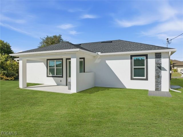 1204 NE 19th TER, Cape Coral, FL 33909