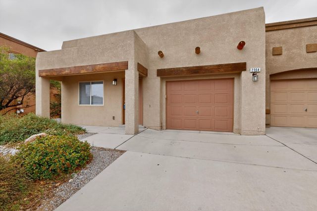 2364 Cortina Loop SE, Rio Rancho, NM 87124