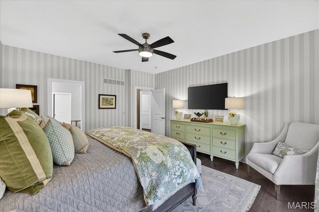 14702 Schoettler Grove Court, Chesterfield, MO 63017