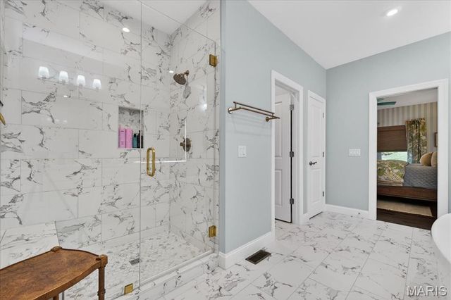 14702 Schoettler Grove Court, Chesterfield, MO 63017