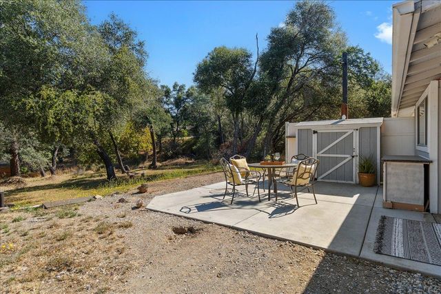 3695 Missouri Flat Rd, Placerville, CA 95667