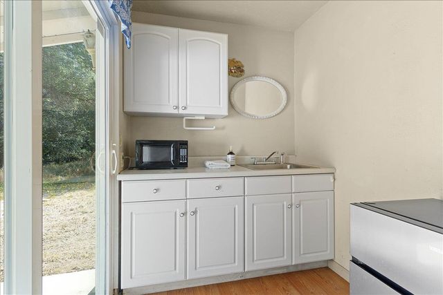 3695 Missouri Flat Rd, Placerville, CA 95667