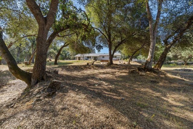 3695 Missouri Flat Rd, Placerville, CA 95667