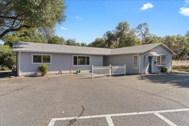 3695 Missouri Flat Rd, Placerville, CA 95667